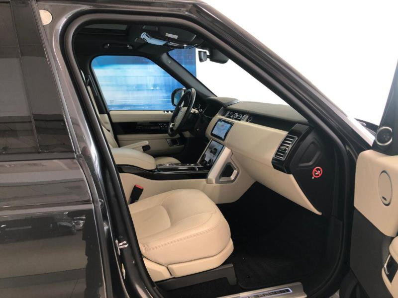 Land Rover Range Rover usata a Venezia (7)