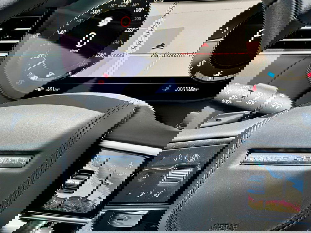 Land Rover Range Rover nuova a Bari (10)