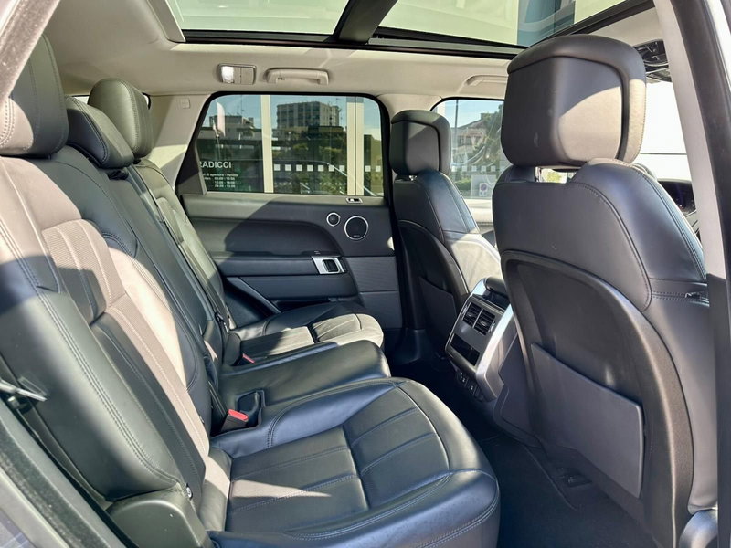 Land Rover Range Rover Sport usata a Bari (5)