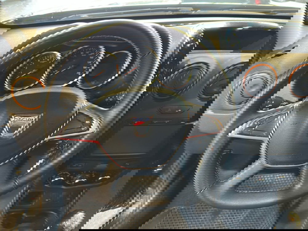 Dacia Duster usata a Vicenza (17)