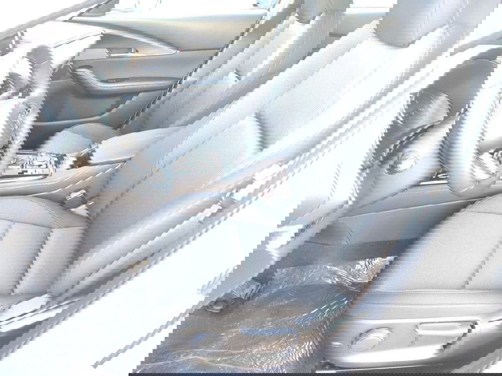 Mazda CX-30 nuova a Arezzo (13)