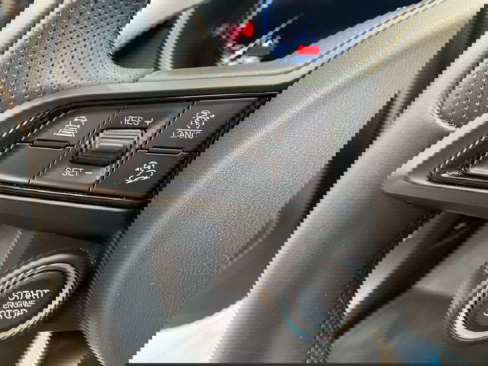 Alfa Romeo Stelvio usata a Milano (13)