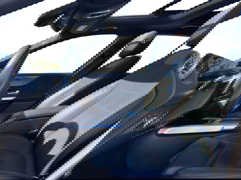 Mercedes-Benz EQB usata a Napoli (10)