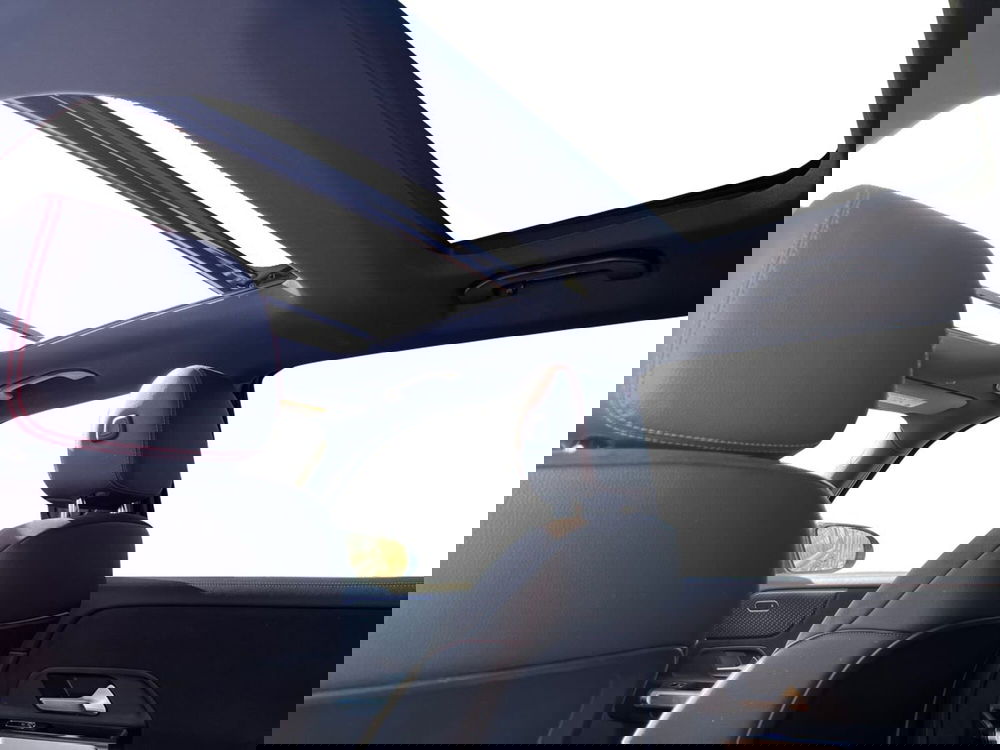 Mercedes-Benz EQB usata a Napoli (14)