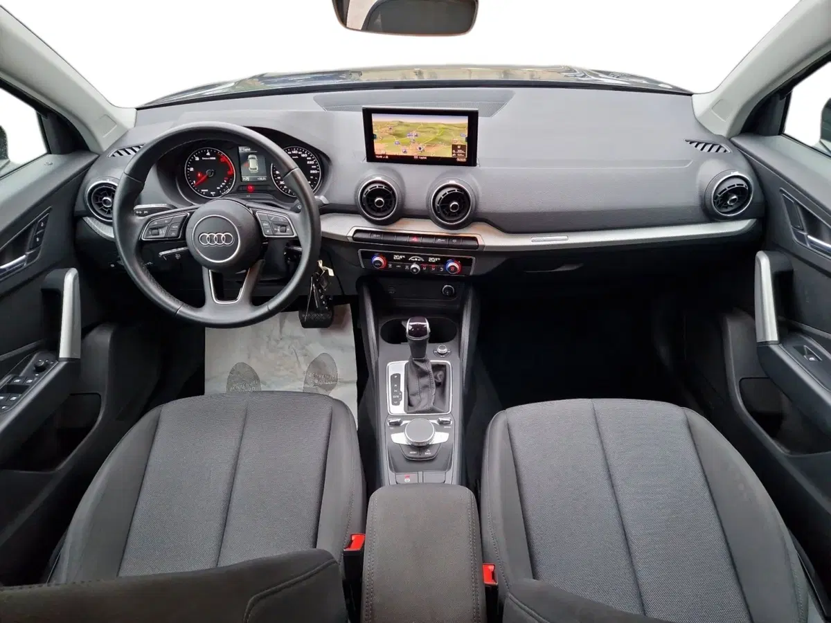 Audi Q2 usata a Siena (13)