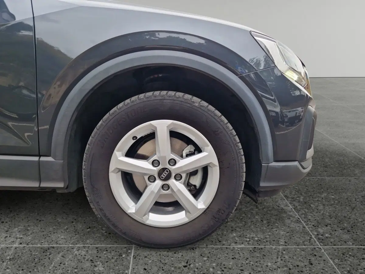 Audi Q2 usata a Siena (9)