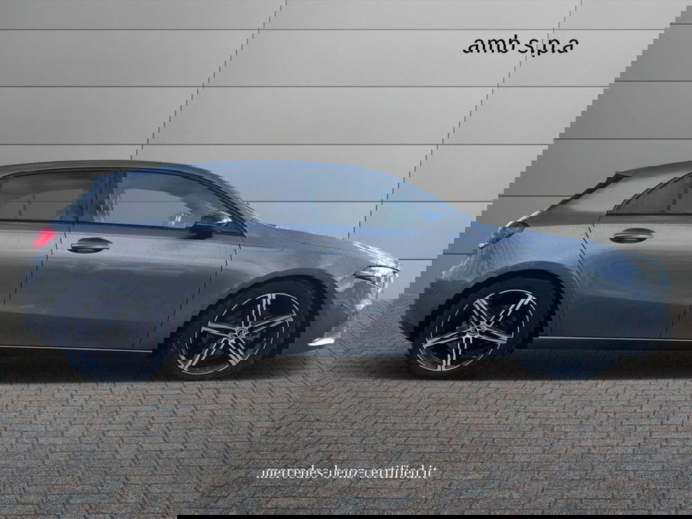 Mercedes-Benz Classe A usata a Napoli (5)