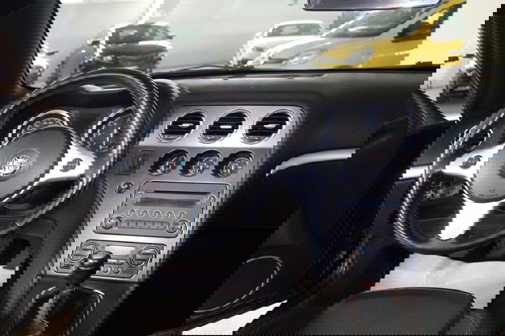 Alfa Romeo Brera usata a Terni (11)