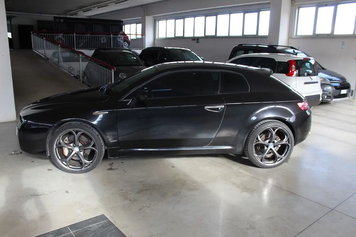 Alfa Romeo Brera usata a Terni (3)