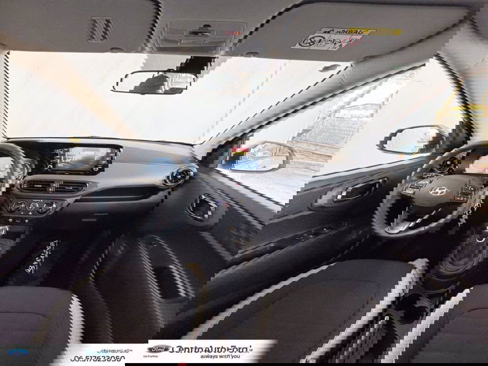 Hyundai i10 nuova a Roma (10)