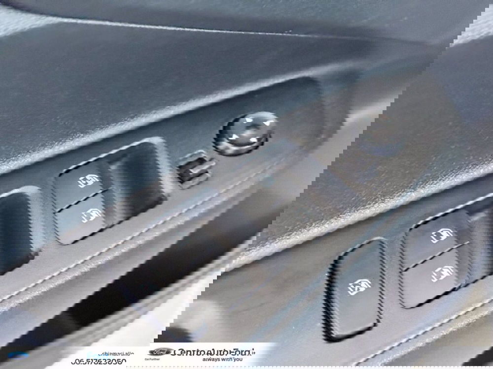 Hyundai i10 nuova a Roma (19)