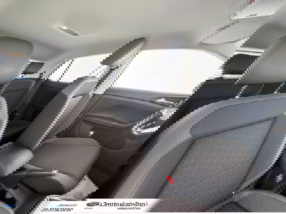 Volkswagen T-Cross usata a Roma (7)