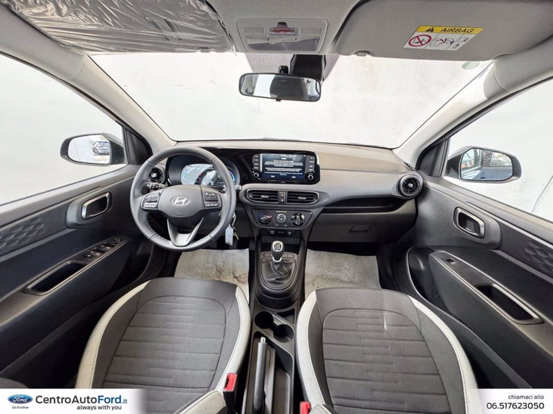 Hyundai i10 nuova a Roma (10)