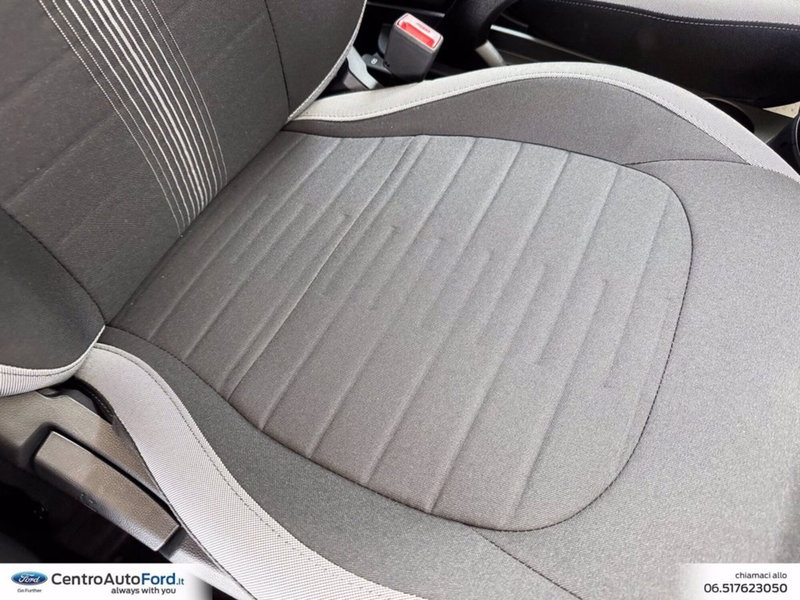 Hyundai i10 nuova a Roma (8)
