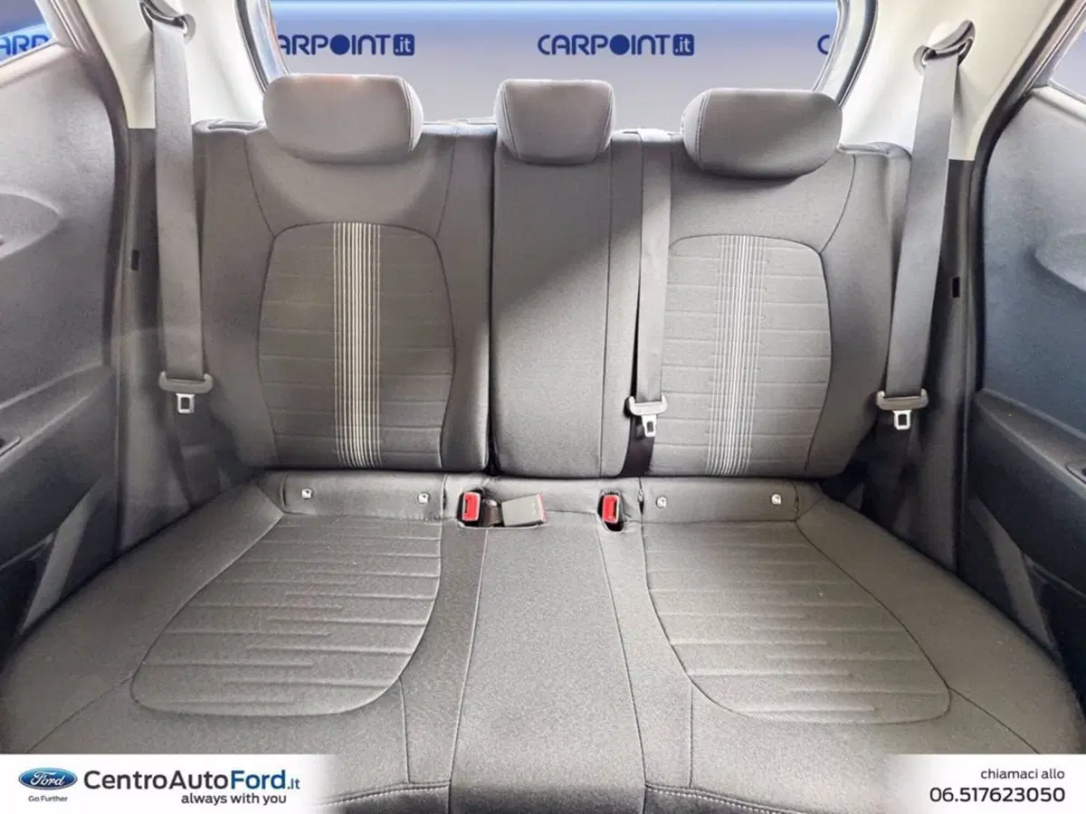 Hyundai i10 nuova a Roma (9)