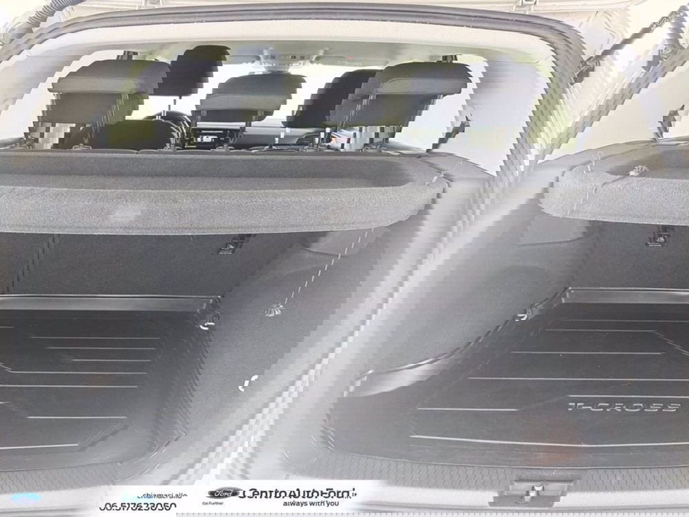 Volkswagen T-Cross usata a Roma (11)