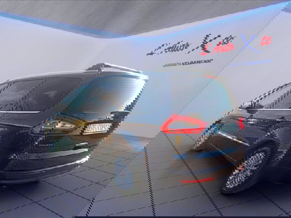 Ford Galaxy usata a Milano (9)