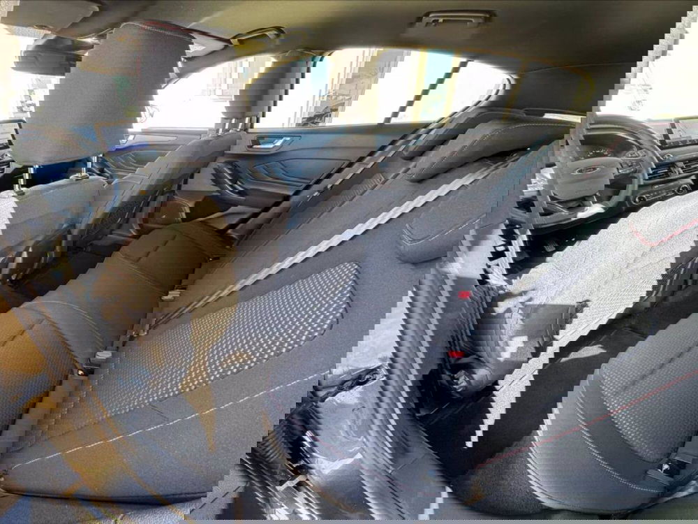 Ford Focus usata a Matera (11)