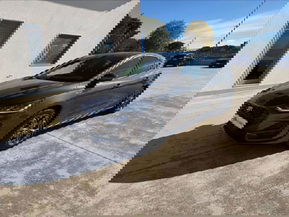 Ford Focus usata a Matera (2)