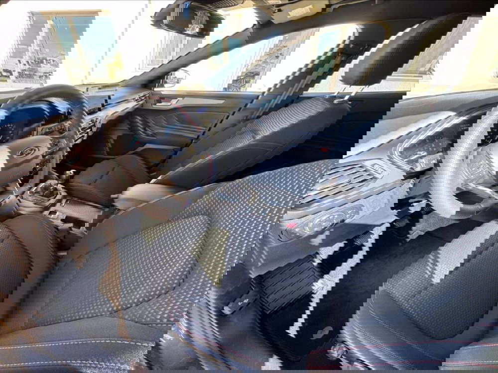 Ford Focus usata a Matera (9)