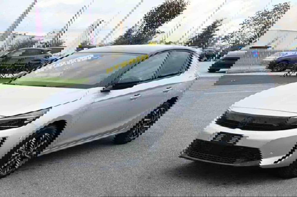 Opel Corsa nuova a Torino