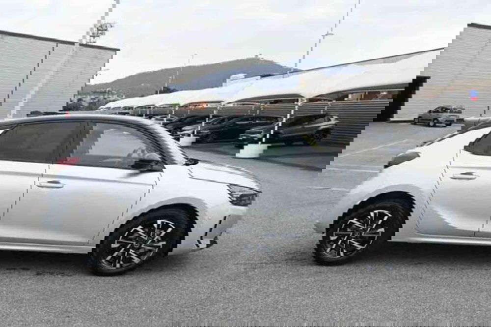 Opel Corsa nuova a Torino (4)