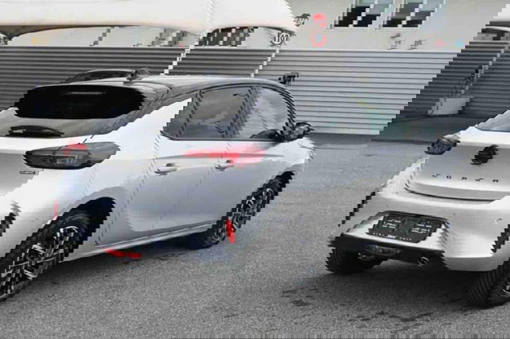 Opel Corsa nuova a Torino (5)