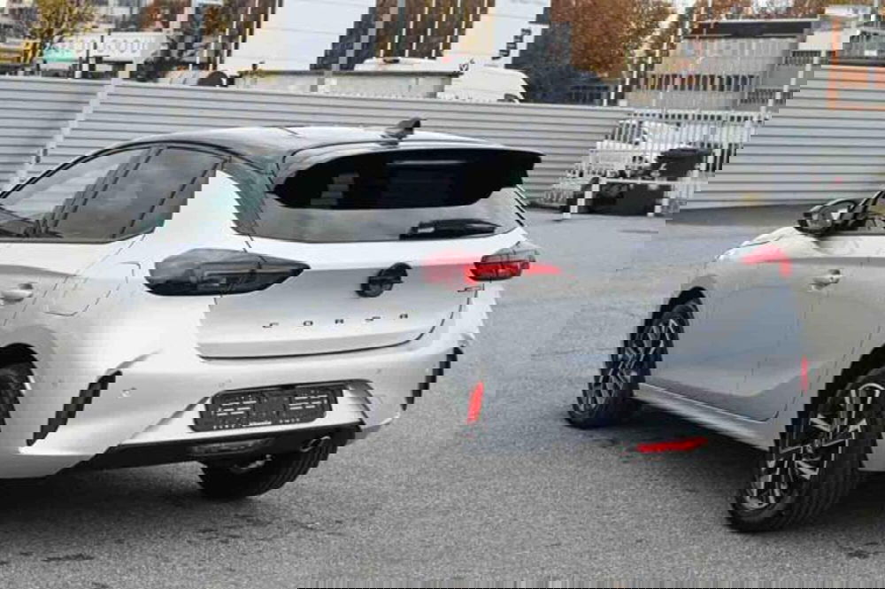 Opel Corsa nuova a Torino (7)