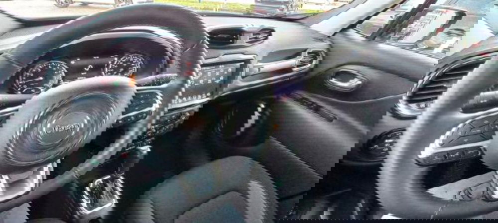 Jeep Renegade usata a Udine (11)