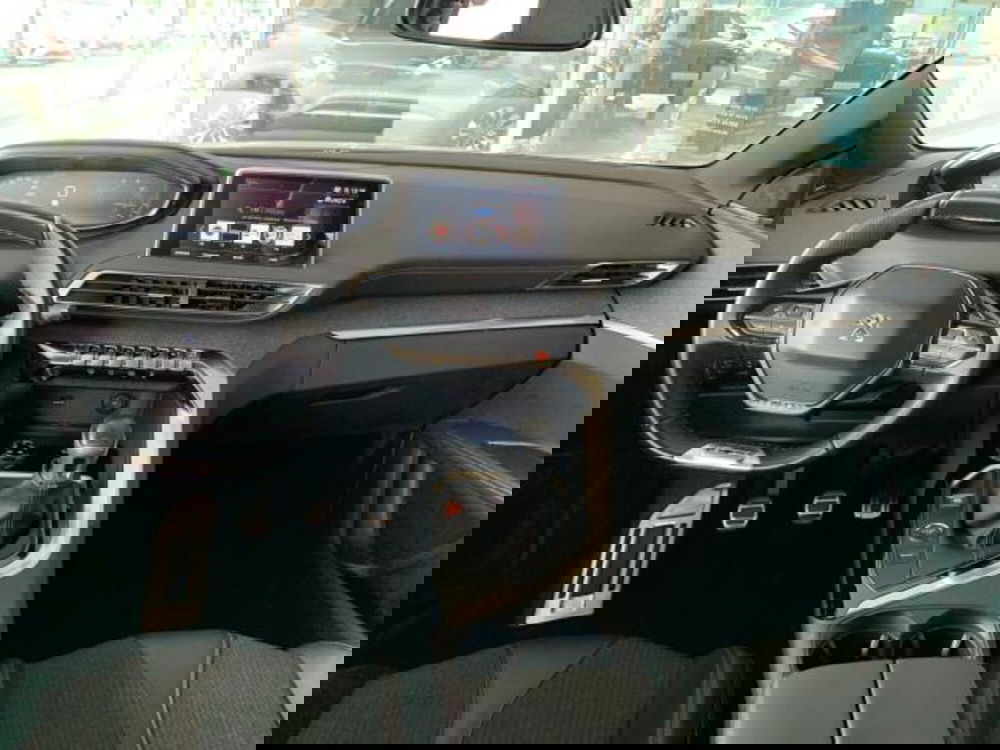 Peugeot 5008 usata a Trieste (10)