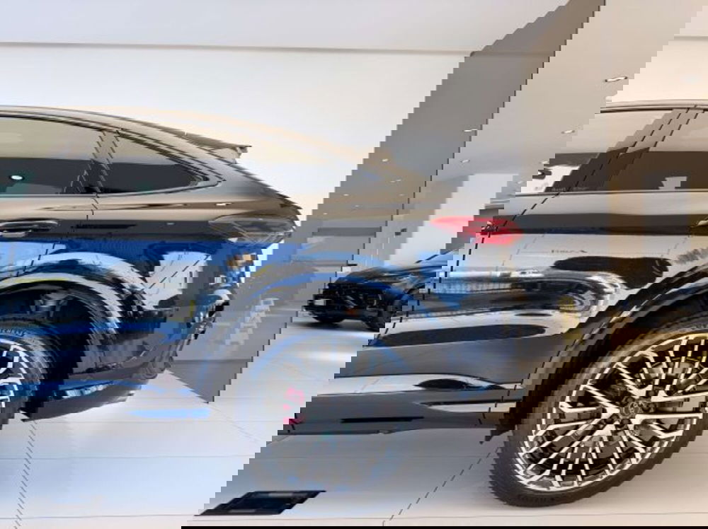 Audi Q5 Sportback nuova a Torino (13)