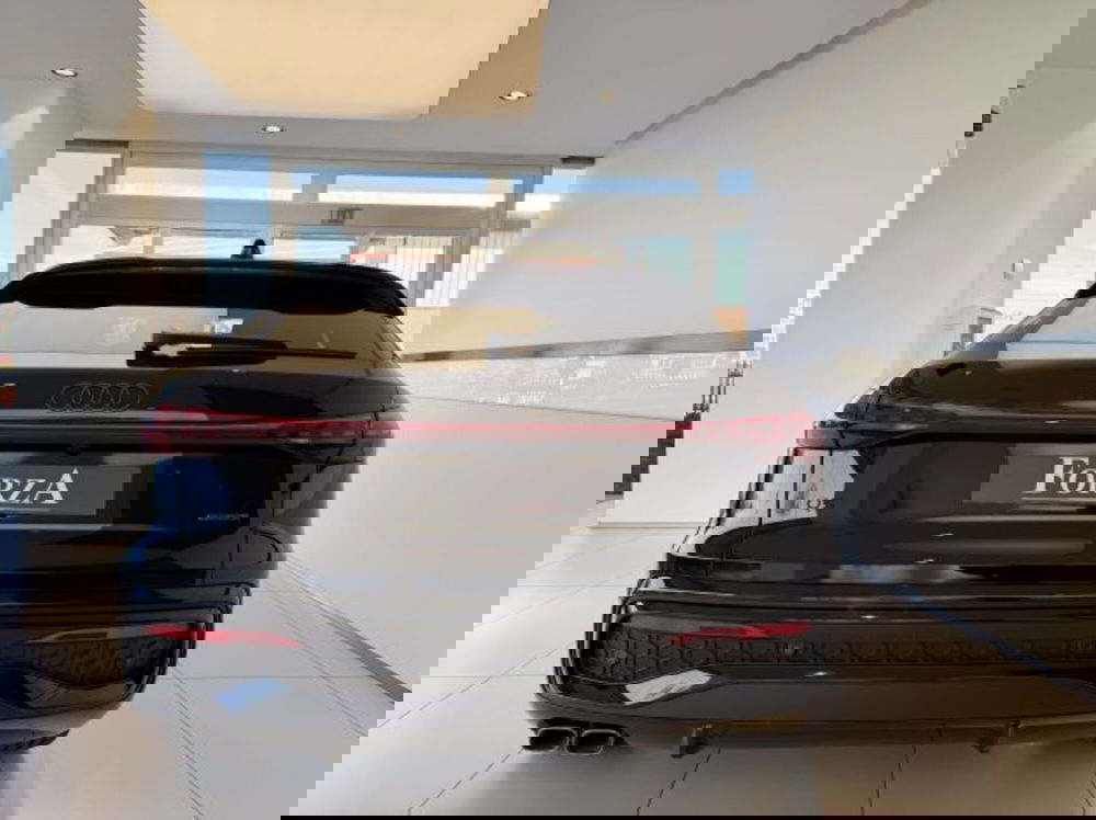 Audi Q5 Sportback nuova a Torino (14)