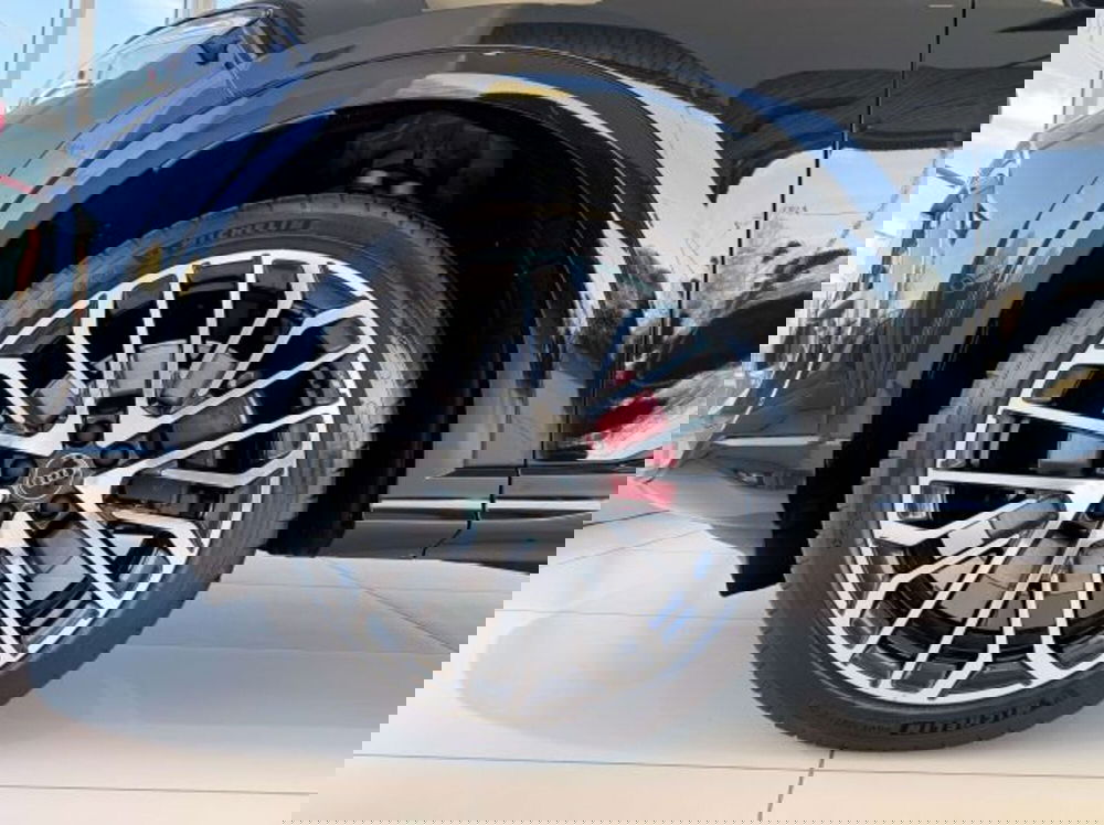 Audi Q5 Sportback nuova a Torino (4)