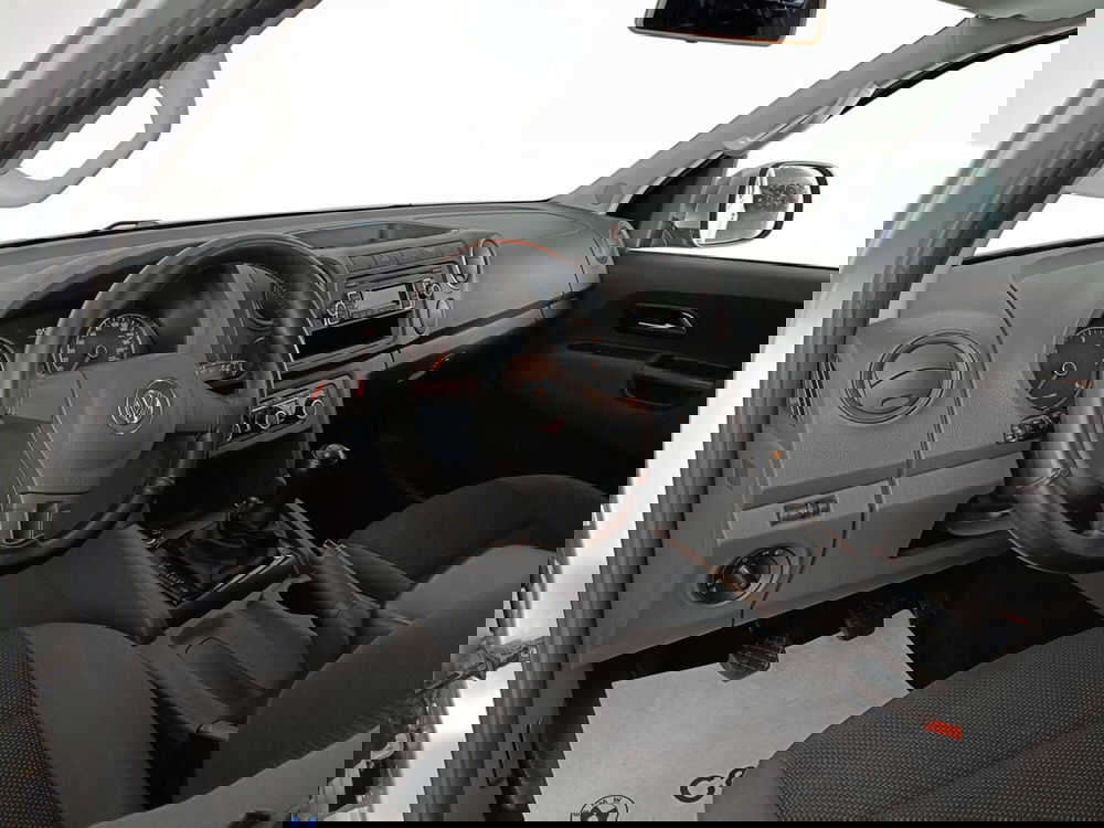 Volkswagen Veicoli Commerciali Amarok usata a Ascoli Piceno (7)