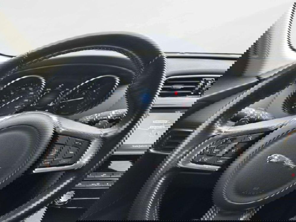 Jaguar F-Pace usata a Siena (15)