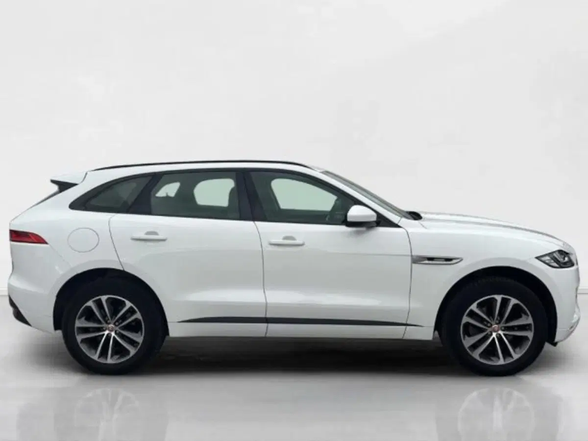 Jaguar F-Pace usata a Siena (7)