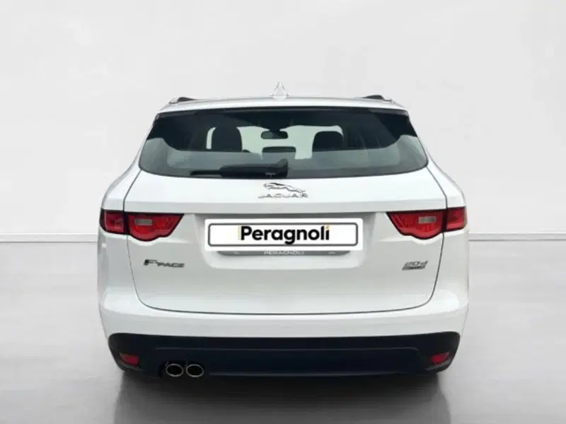 Jaguar F-Pace usata a Siena (8)