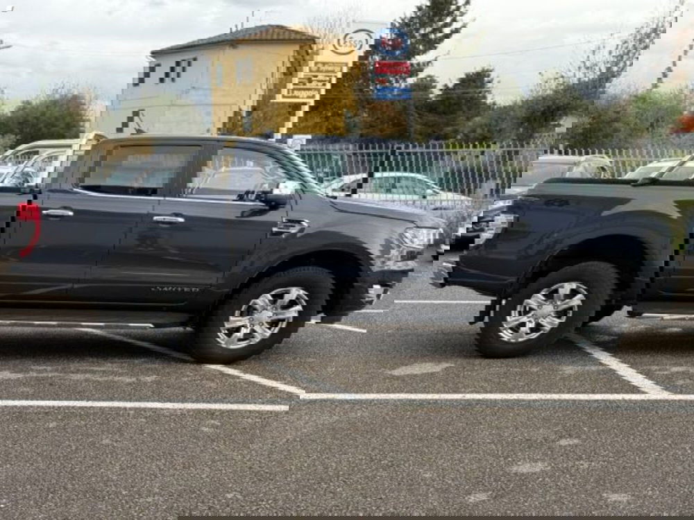 Ford Ranger Pick-up usata a Lucca (4)