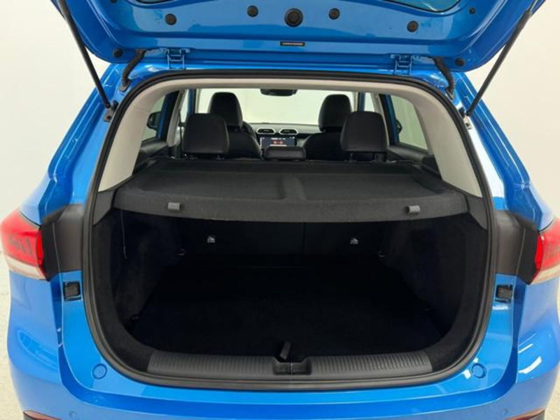 Mg ZS usata a Como (19)