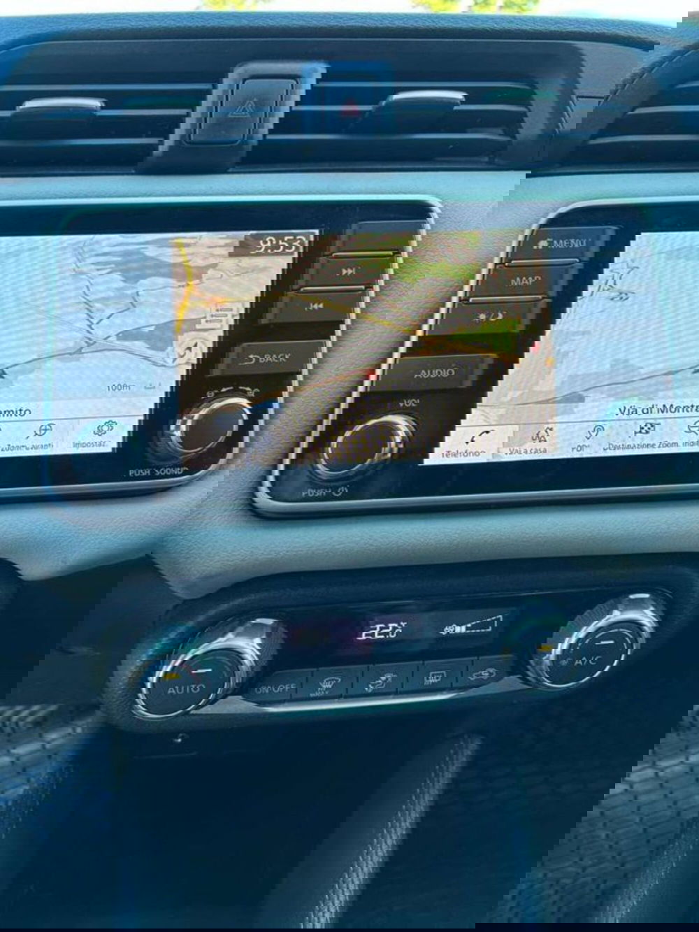 Nissan Micra usata a Firenze (9)