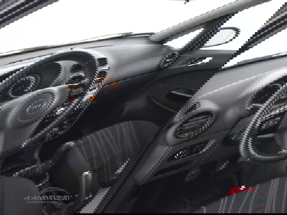 Opel Corsa usata a Perugia (8)