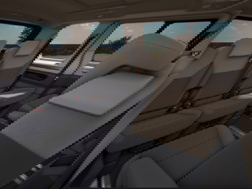 Volkswagen Multivan nuova a Vicenza (10)