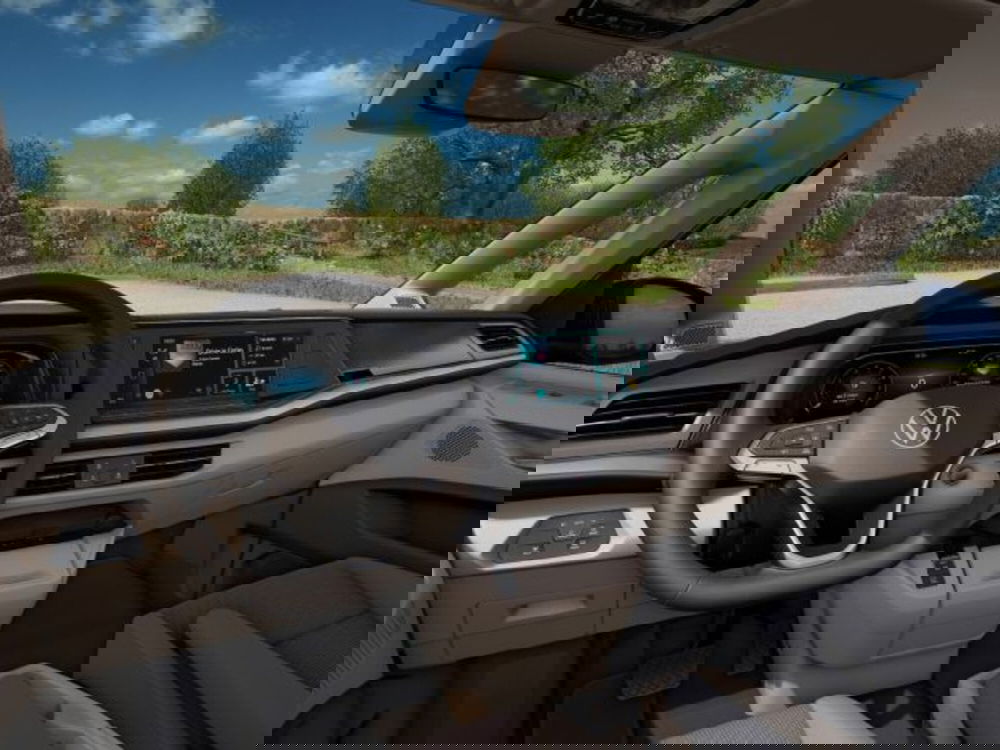 Volkswagen Multivan nuova a Vicenza (8)