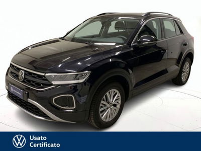 Volkswagen T-Roc 1.0 TSI Life del 2022 usata a Arzignano