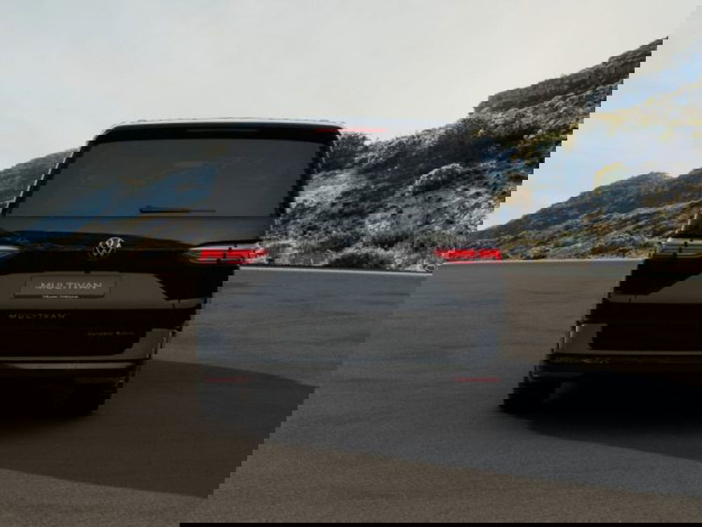 Volkswagen Multivan nuova a Vicenza (4)