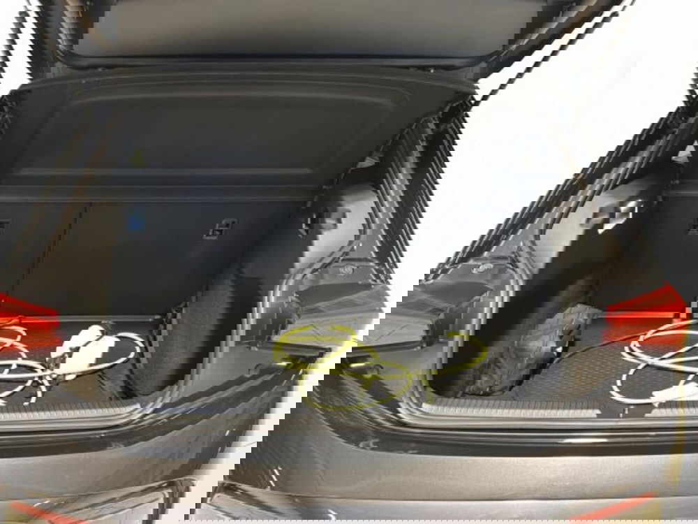 Cupra Born usata a Vicenza (18)