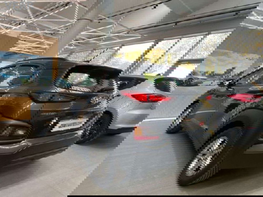 Hyundai Kona usata a Milano (6)