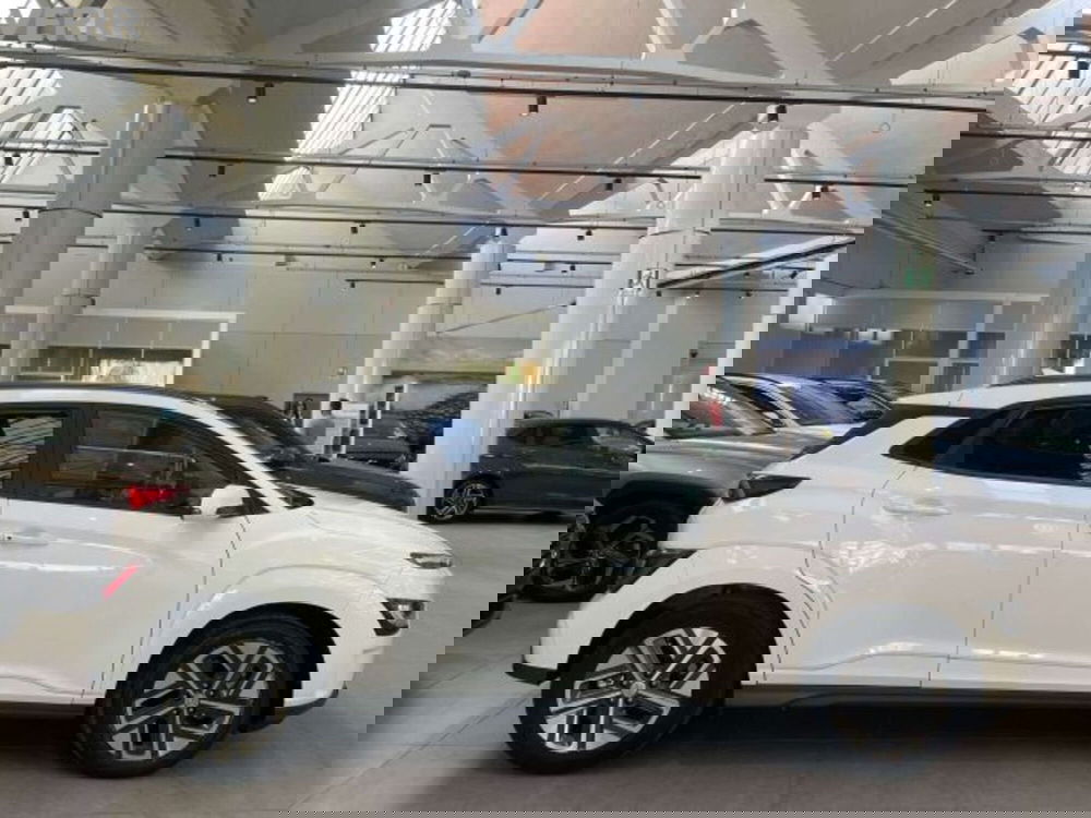 Hyundai Kona usata a Milano (4)