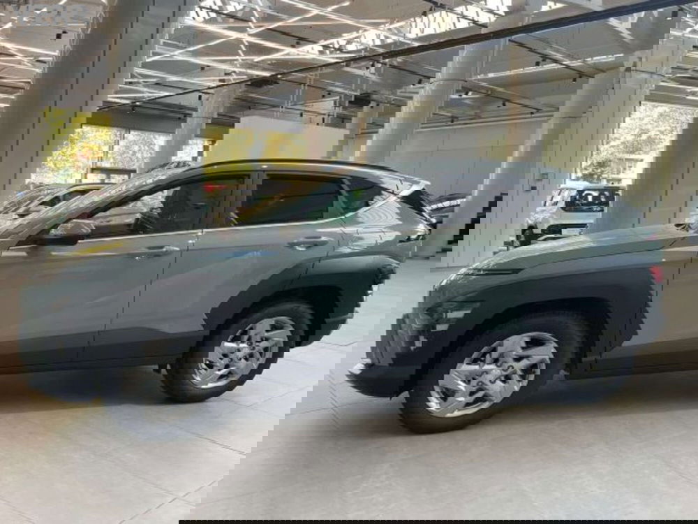 Hyundai Kona nuova a Milano (5)