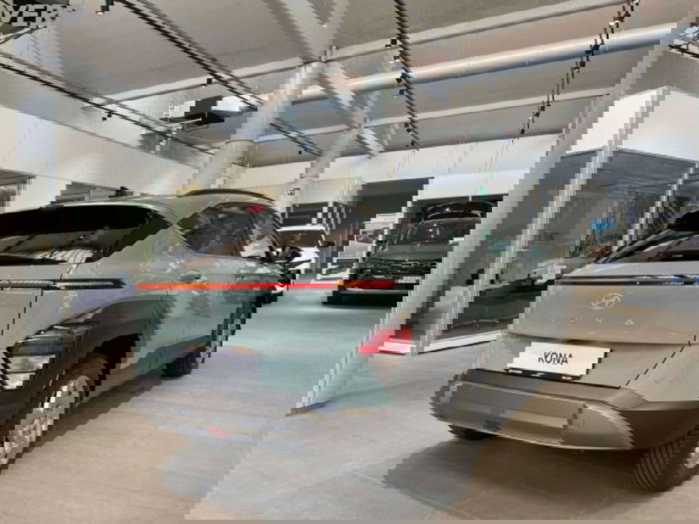 Hyundai Kona nuova a Milano (12)